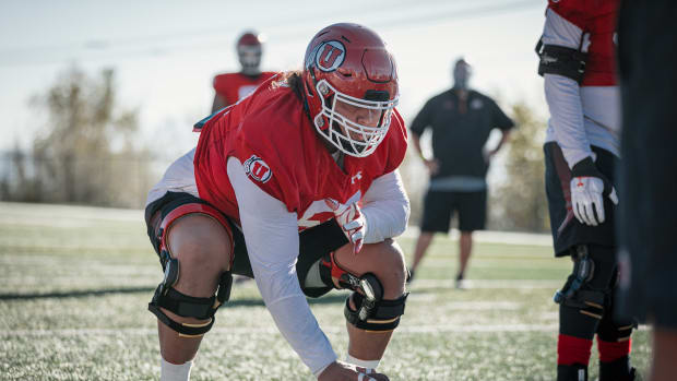 Senior Orlando Umana returns as a starter at center to anchor the offensive line for the 2020 college football season.